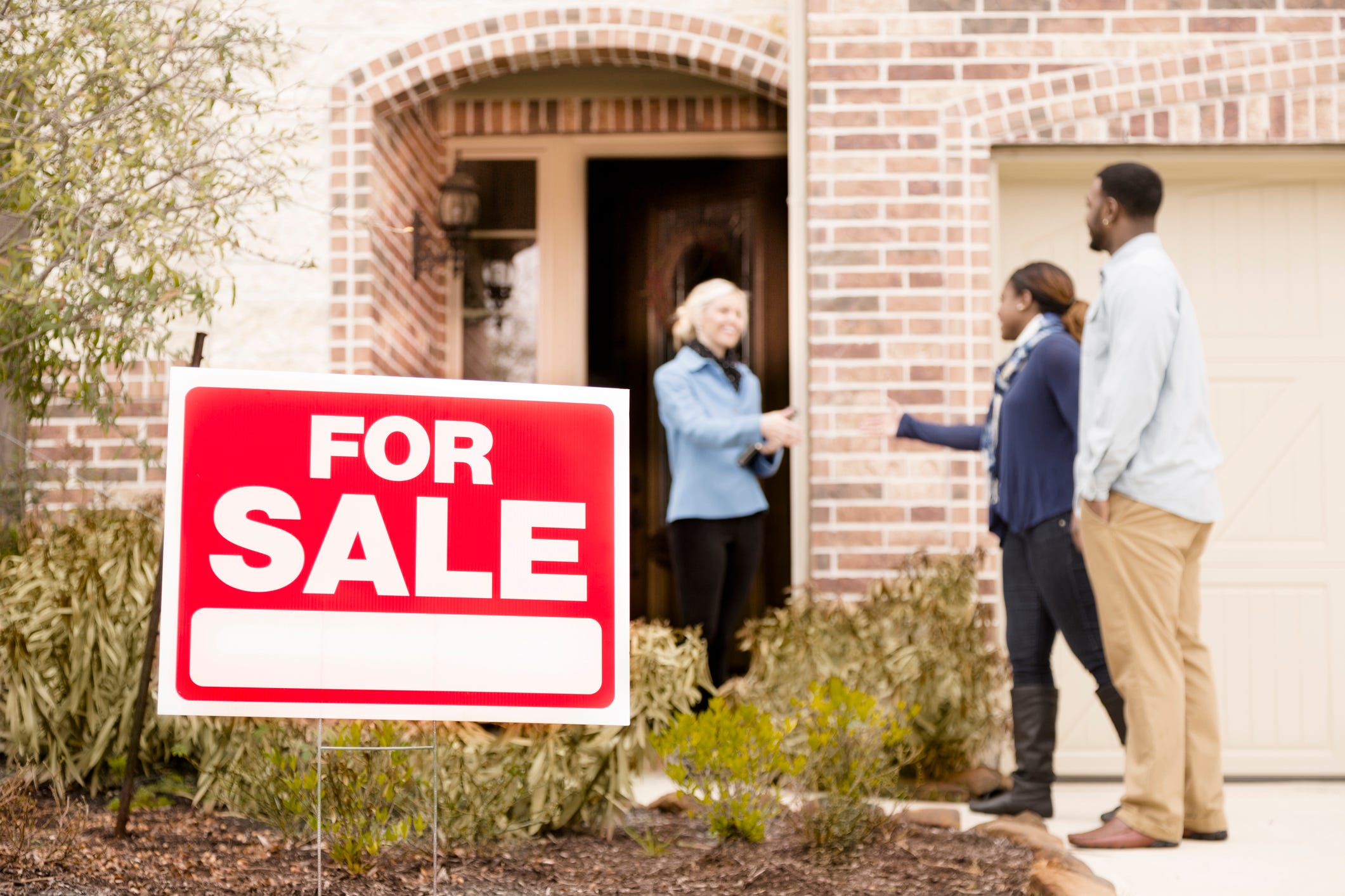 Convert More Leads Into Commission Checks