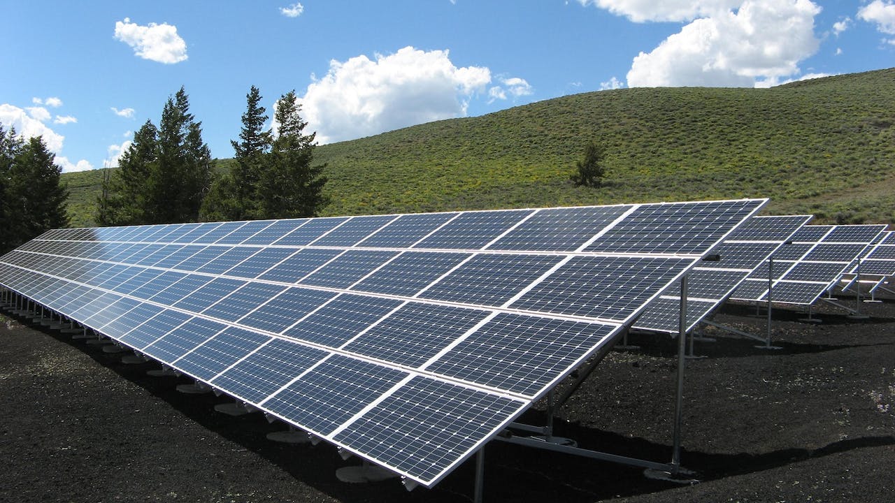 How To Start A Profitable Solar Panel Business?